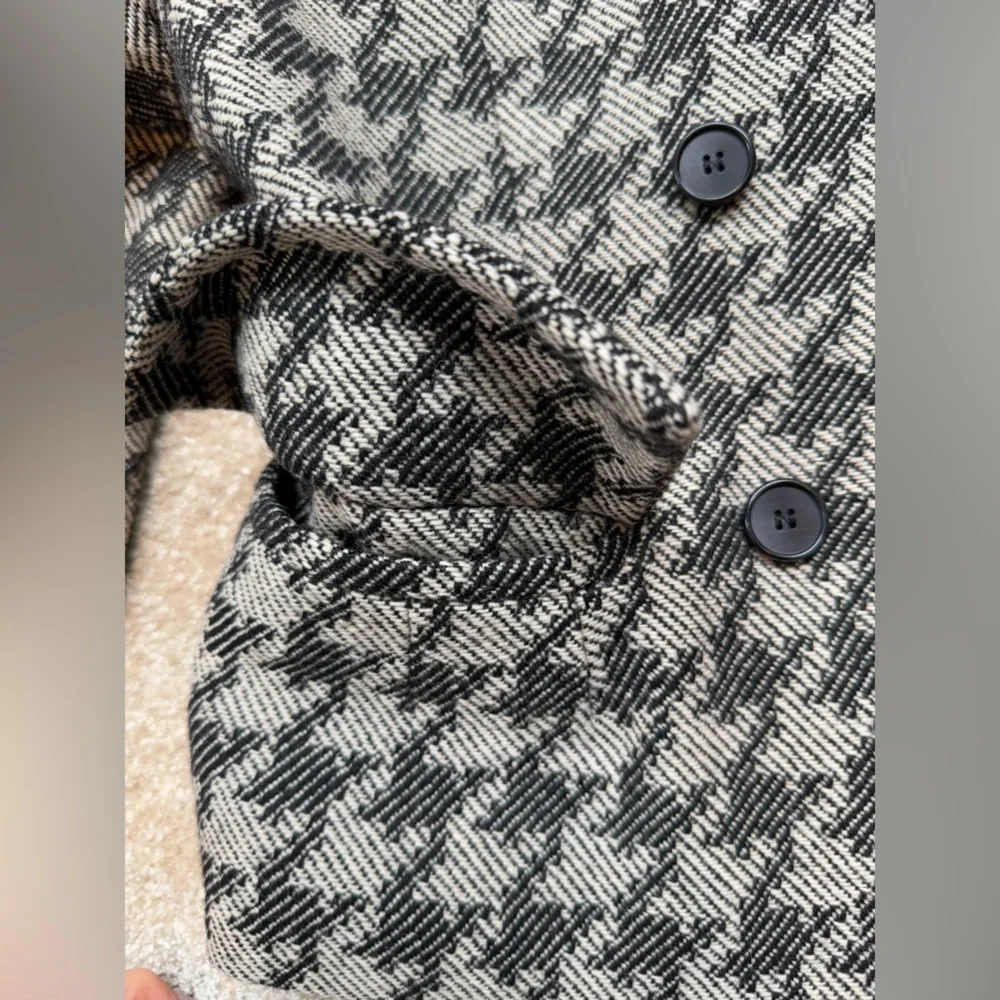 Dior woman jacket sz 2 or 4 wool grey